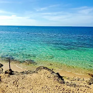 Hotel Evelin's On The Montego Bay